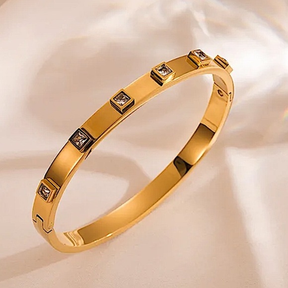 Gold Plated Zircon Bangle Bracelet - Picture 1 of 4
